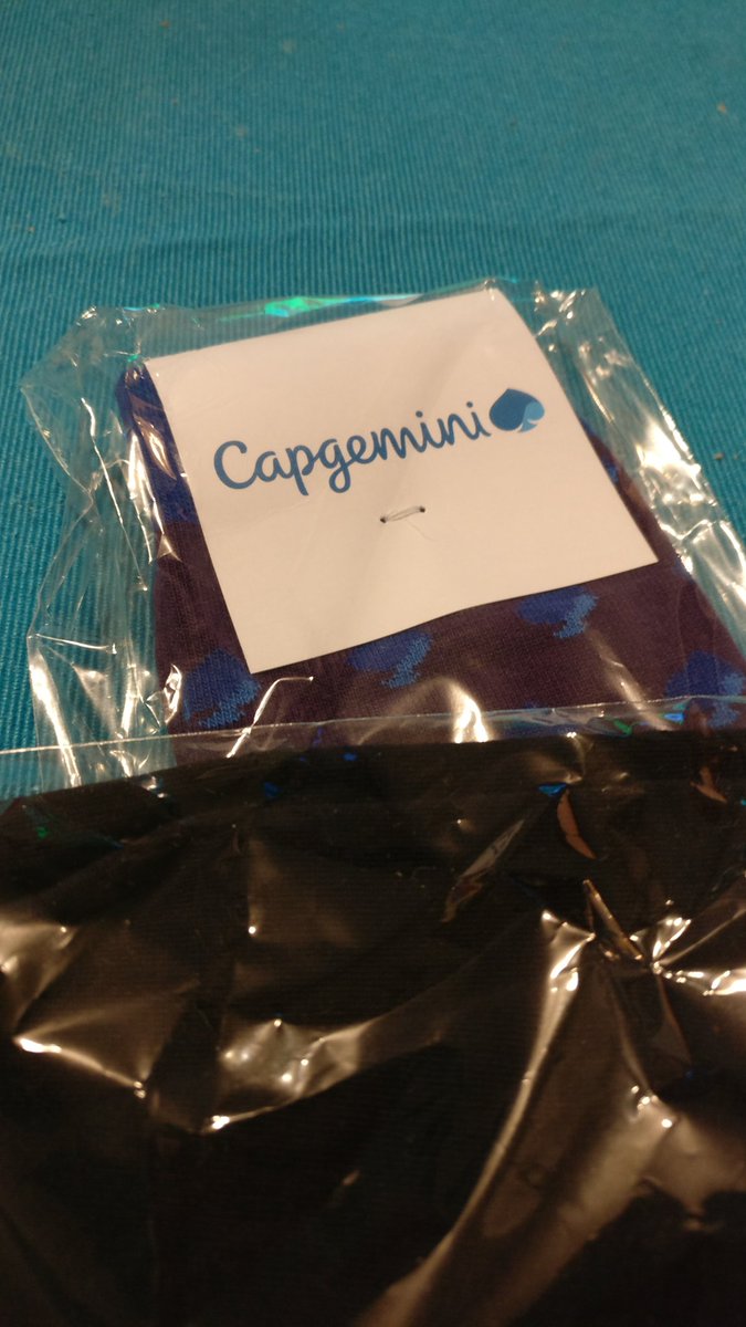 mjawulski's tweet photo. Nie mogę się powstrzymać, uchylę rąbka tajemnicy... #TechTalkSE #welcomepack #conference https://t.co/AWLwaAhQPX