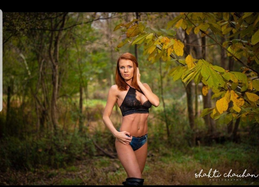 Kellie (@kellie45446956) on Twitter photo 