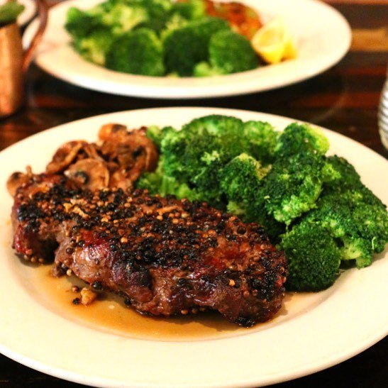 firesidechicago's tweet photo. Our giant peppercorn New York strip steak is the perfect comfort food for this relentless winter. Half priced bottled wine today, too!
.
.
.
 #chicagoepic #chicagofoodauthority #chicagofoodies
#eatinggoodchicago #eaterchicago #thrillist #alwayshungrychi
… https://t.co/aPvSHBsenX https://t.co/WYPp3AOZpH
