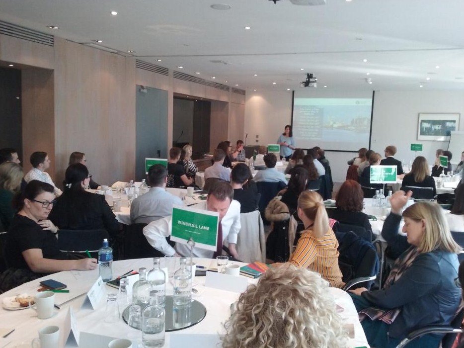 DBFDocklands's tweet photo. 6.4M visitors to Dublin in '18. For every extra 10,000 visitors to Docklands we create 200 jobs for local community. Great work at @Failte_Ireland workshop today for local employees from #DublinDocklands working together to spread the word on what to see &amp; do. #JoiningUpTheDocks https://t.co/CTCVAXMhBR