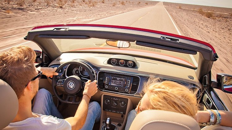 miamicorp's tweet photo. RT @TheHogRing: Here's 5 reasons why today’s convertible soft tops are better than your dad’s! (Hint: It has to do with some awesome innovations by @Haartz) -- https://t.co/cV67nZU7y9 #convertibletops #droptop #ragtop #softtop https://t.co/uPPolbZofY
