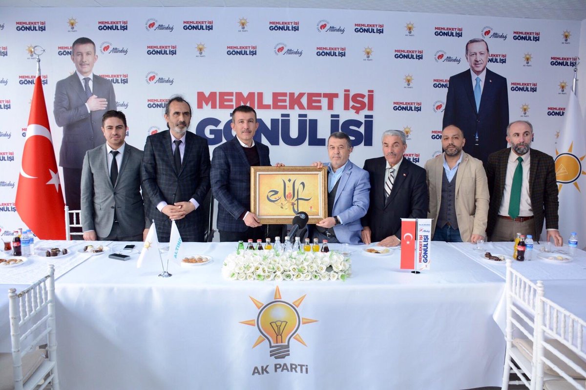 Altındağ Seçim Koordinasyon Merkezimizde, Gazeteciler Medya Federasyonu Yönetim Kurulu Üyeleri ile bir araya geldik. İstişarelerde bulunduk.
#GönülBelediyeciliği
#ÖnceMilletÖnceMemleket