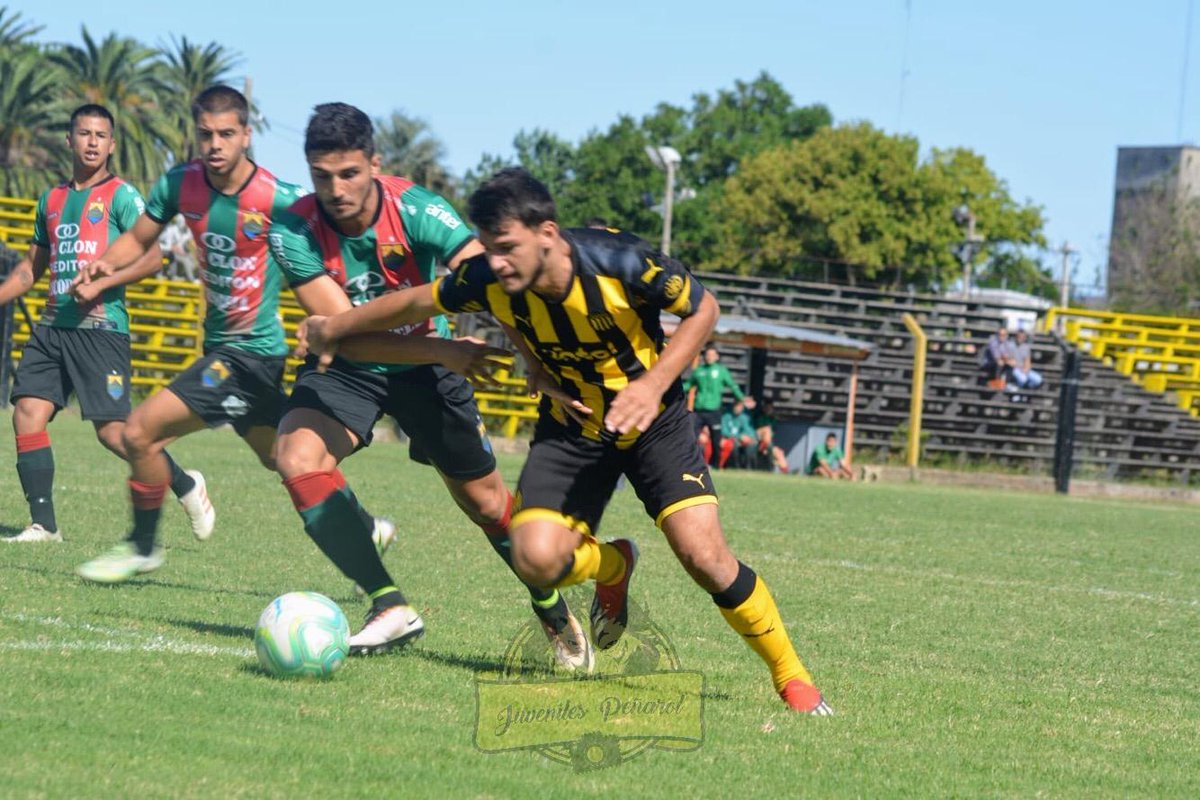 Triunfo 2a1 de 3ra frente. A Rampla 
FacudelgooolllTorres y NicodelgooooolllGarcia