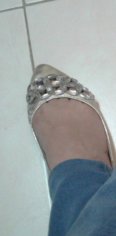 مسائكم حضوري 💃😍 
كيف الجزمه 😍😍