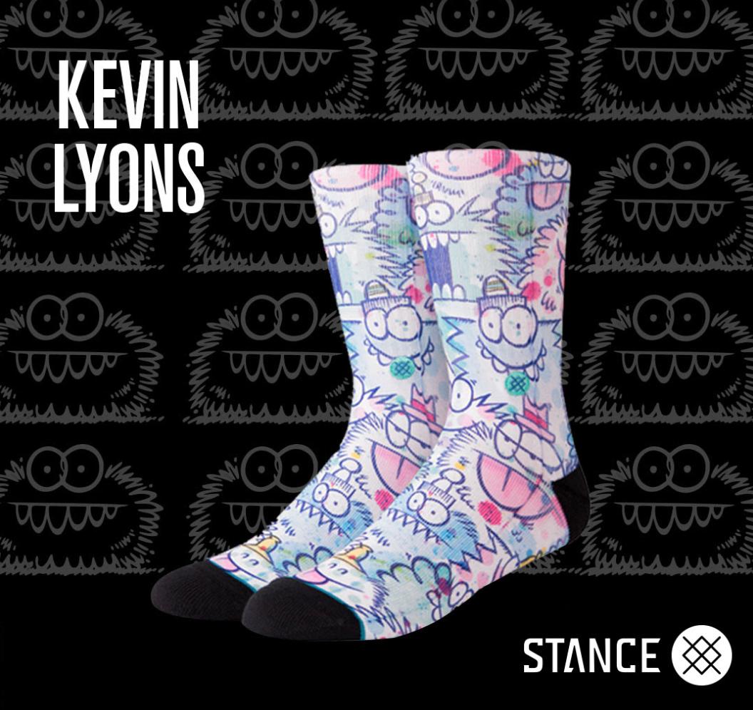 DressingBrands's tweet photo. Hay calcetas cool y las Stance con la colaboración de Kevin Lyons, director creativo, ilustrador, diseñador y artista de Nueva York con dos pares divertidos y coloridos de sus personajes MONSTER. Las encontramos en @palaciohierro #stancesocksmx #kevinlyonsxstance 😆 https://t.co/KjzK65jK5b