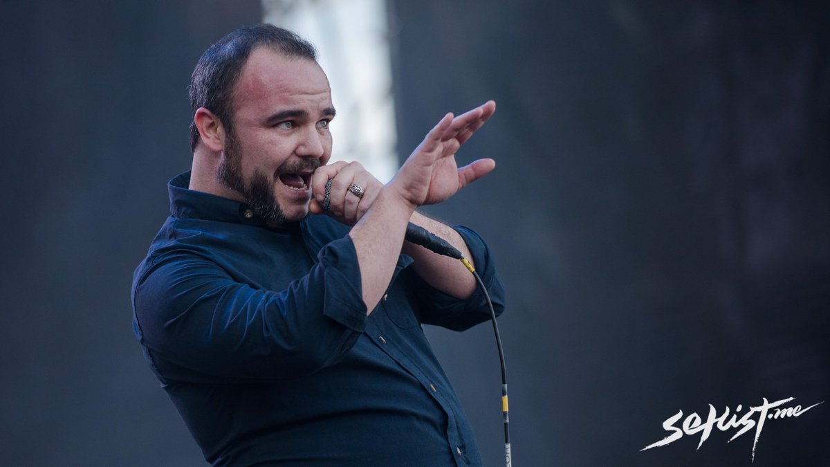 Setlist_me's tweet photo. . @futureislands fue sin duda de las mejores presentaciones del día, abarrotando el escenario de personas dispuestas a bailar junto a Samuel T. #RoxyFest #RoxyFestXSetlist #RoxyLove #SomosRoxy #ExperienciaRoxy #RoxyFest19 #RoxyFestGDL
https://t.co/K9oNsYJ0Sq https://t.co/SDPgQOn3kn