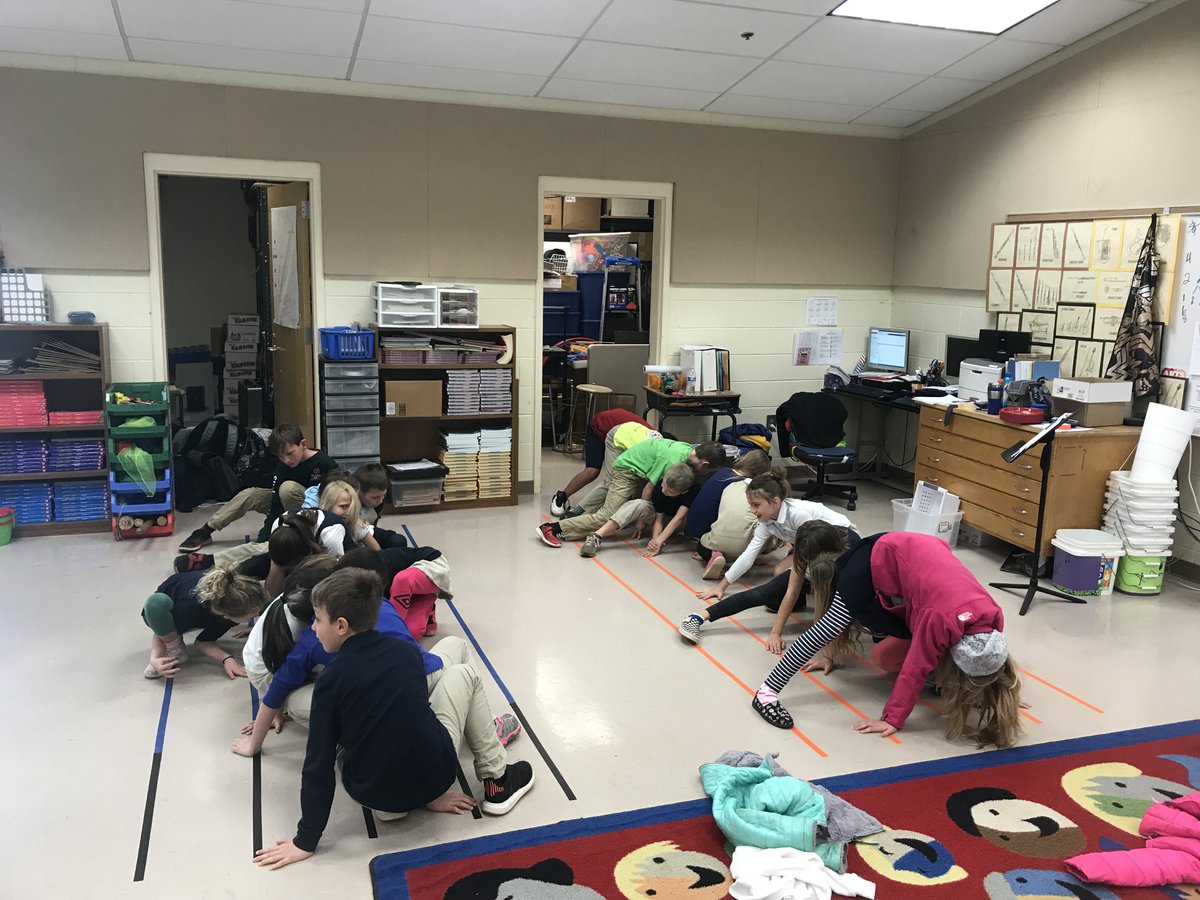 WaddellMusic's tweet photo. 3rd grade music staff twister! https://t.co/DrpwLfP7Re