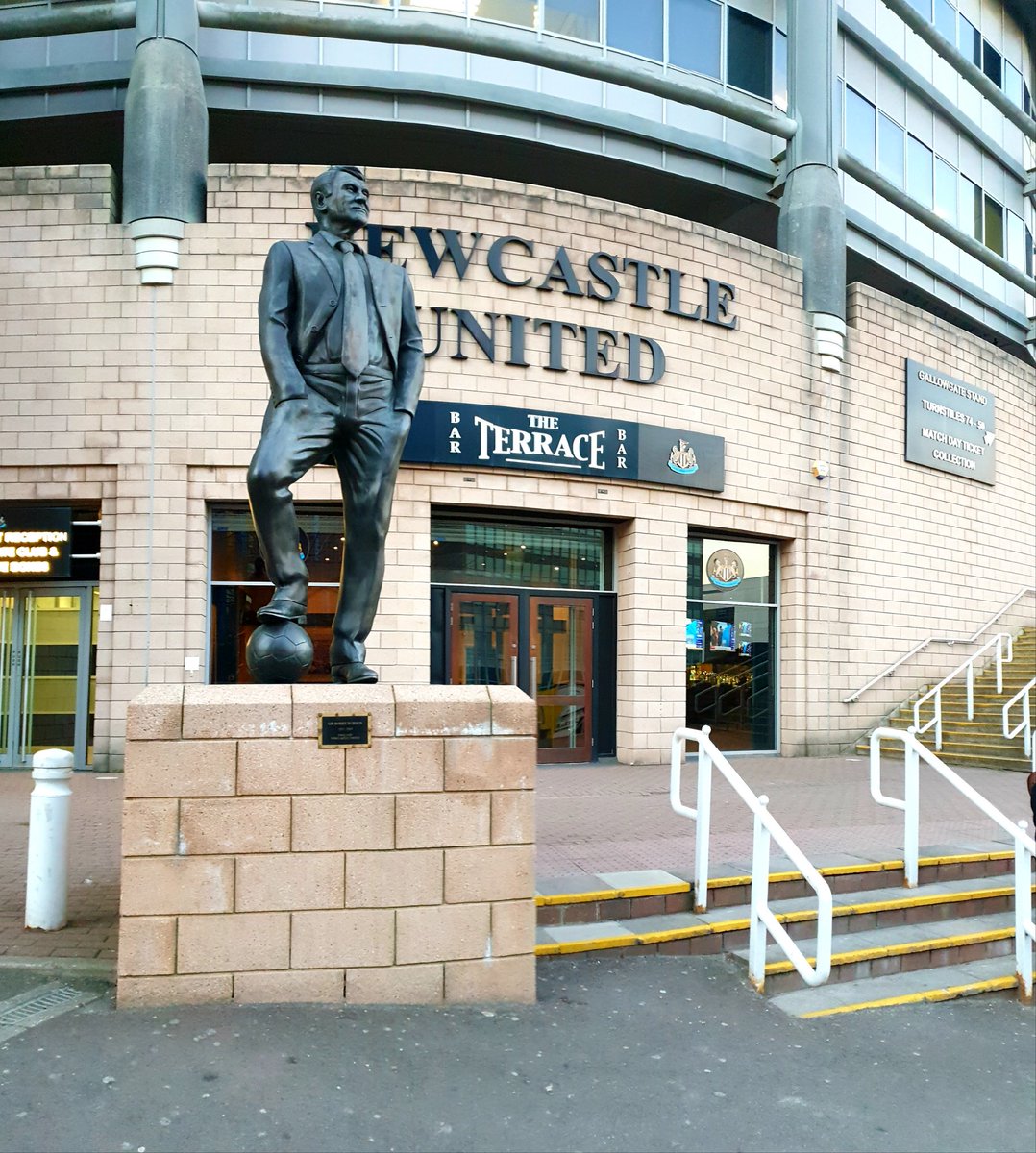 Martin Sheehan tweet media