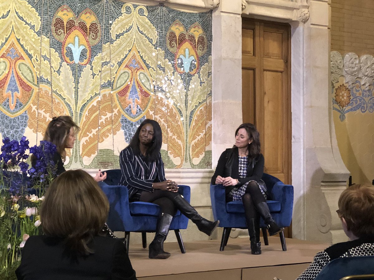 ChrisHeckscher's tweet image. “There is no elevator to career success, you have to take the stairs”  @EstherAAyorinde thank you for sharing your journey!#MultiplyDiversity #MultiplyTechDiversity #mulipliereffect @ciscoapac @CiscoCX