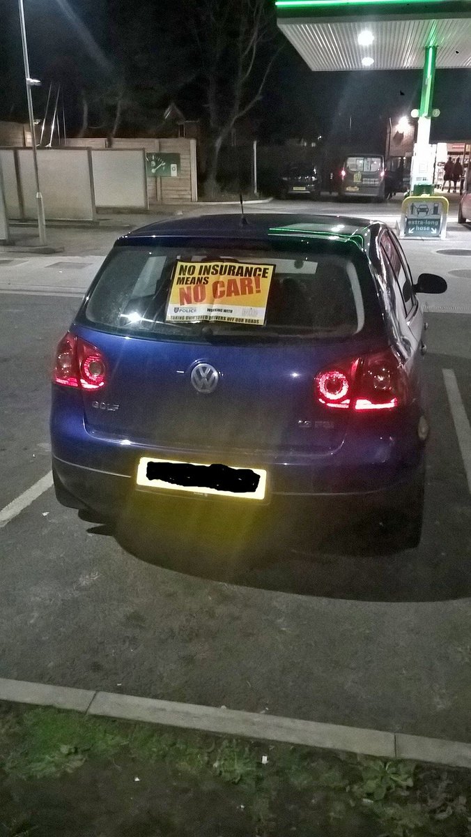 tvprp's tweet photo. Three Mile Cross, Reading.  Driver of this VW had a letter from us warning him about Insurance but chose not to get any!  No second chance. @askMID #Siezed Section 165 Road Traffic Act #OpTutelage #gotnodocsyou'llneedthicksocks #nicenightforawalk #TRBshift #PS7138 https://t.co/XfYHoNTEKa