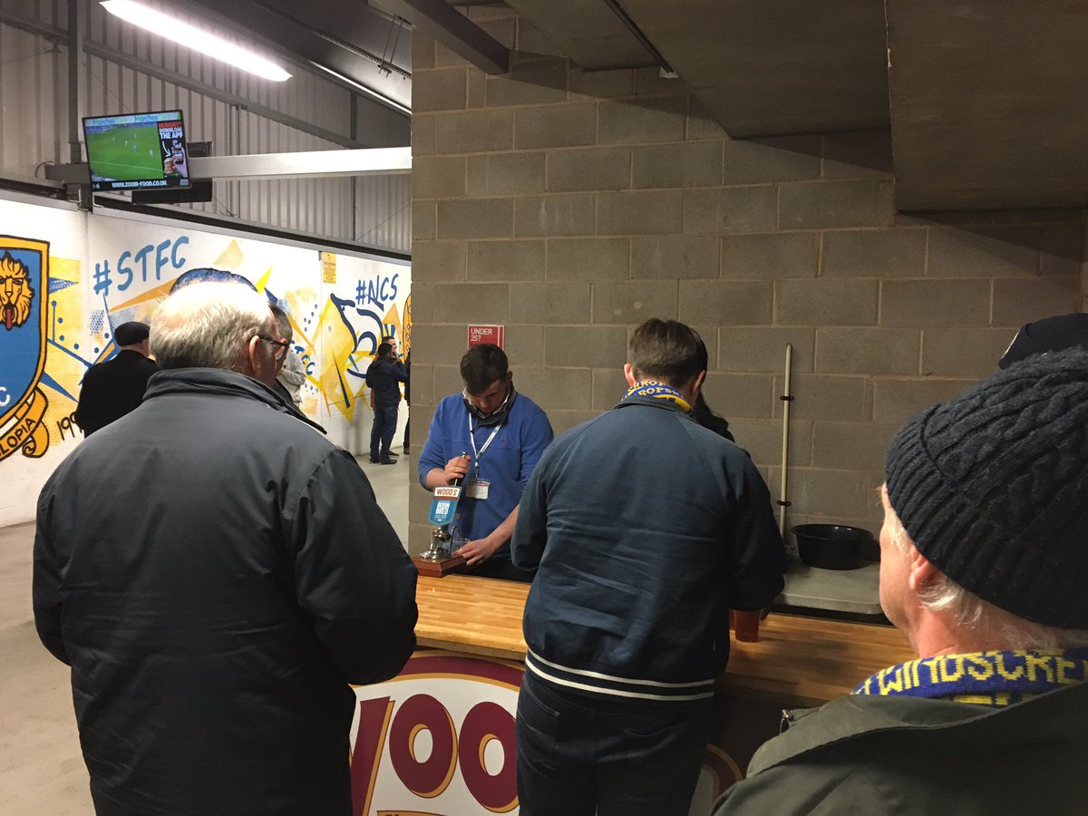 STFCOSC's tweet photo. Half time and plenty of people are happy in here at @shrewsweb with the score at 2-0 and @WoodsBrewCrew is flowing #Salop #SalopBeyond https://t.co/ZNXBl9indU