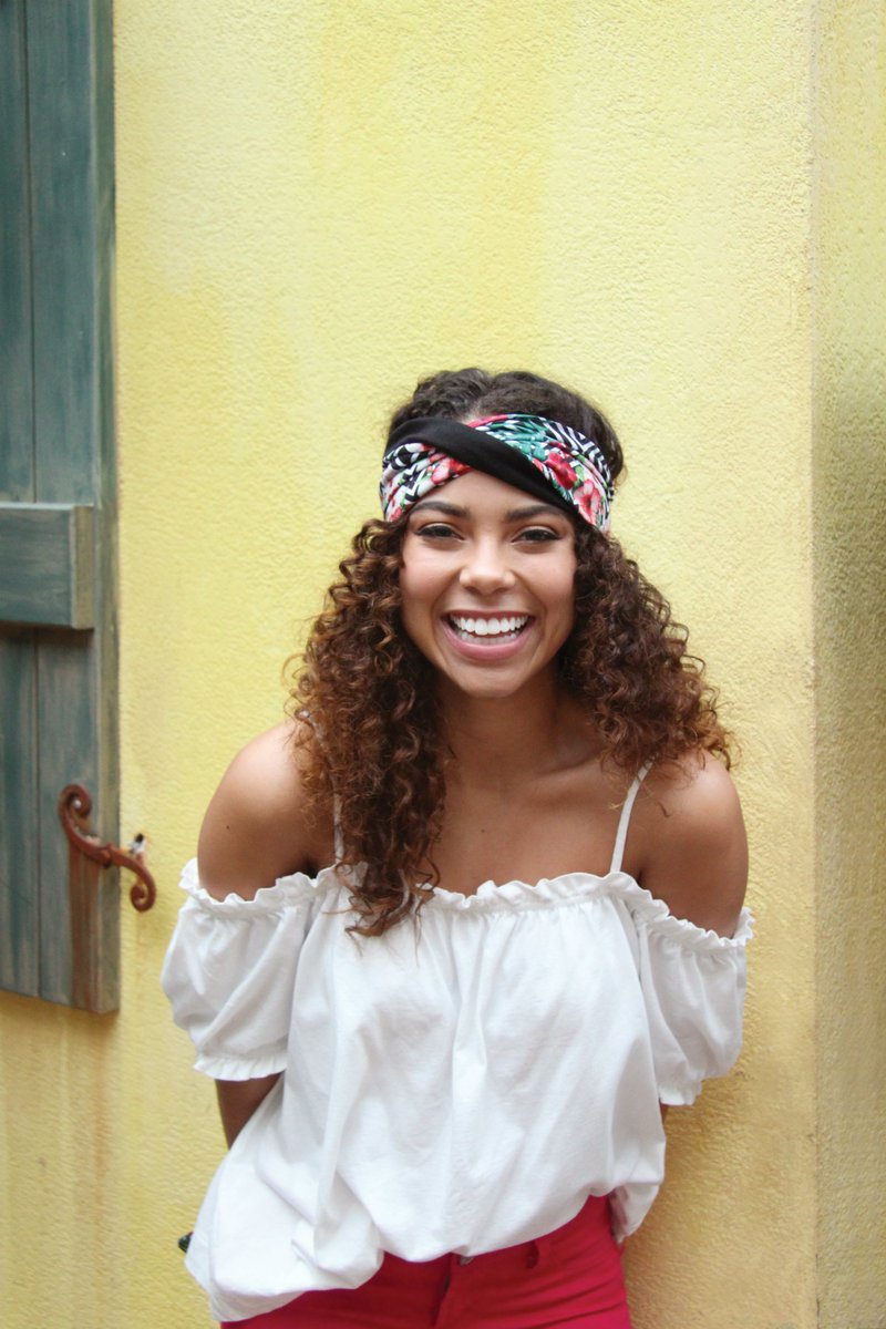 Bright, lush tropical colors. Bold, vibrant florals perfect for spring and summer. Don't miss these limited release items from our Havana collection! Shop now: