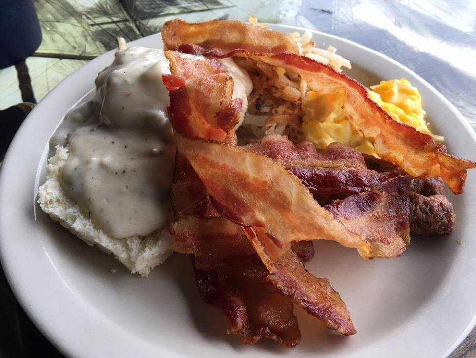 JollyRogersGrub's tweet photo. Anyone else in need of some Jolly Rogers Breakfast? #eatlikeapirate #breakfastcravings https://t.co/rrMuOqlcWO