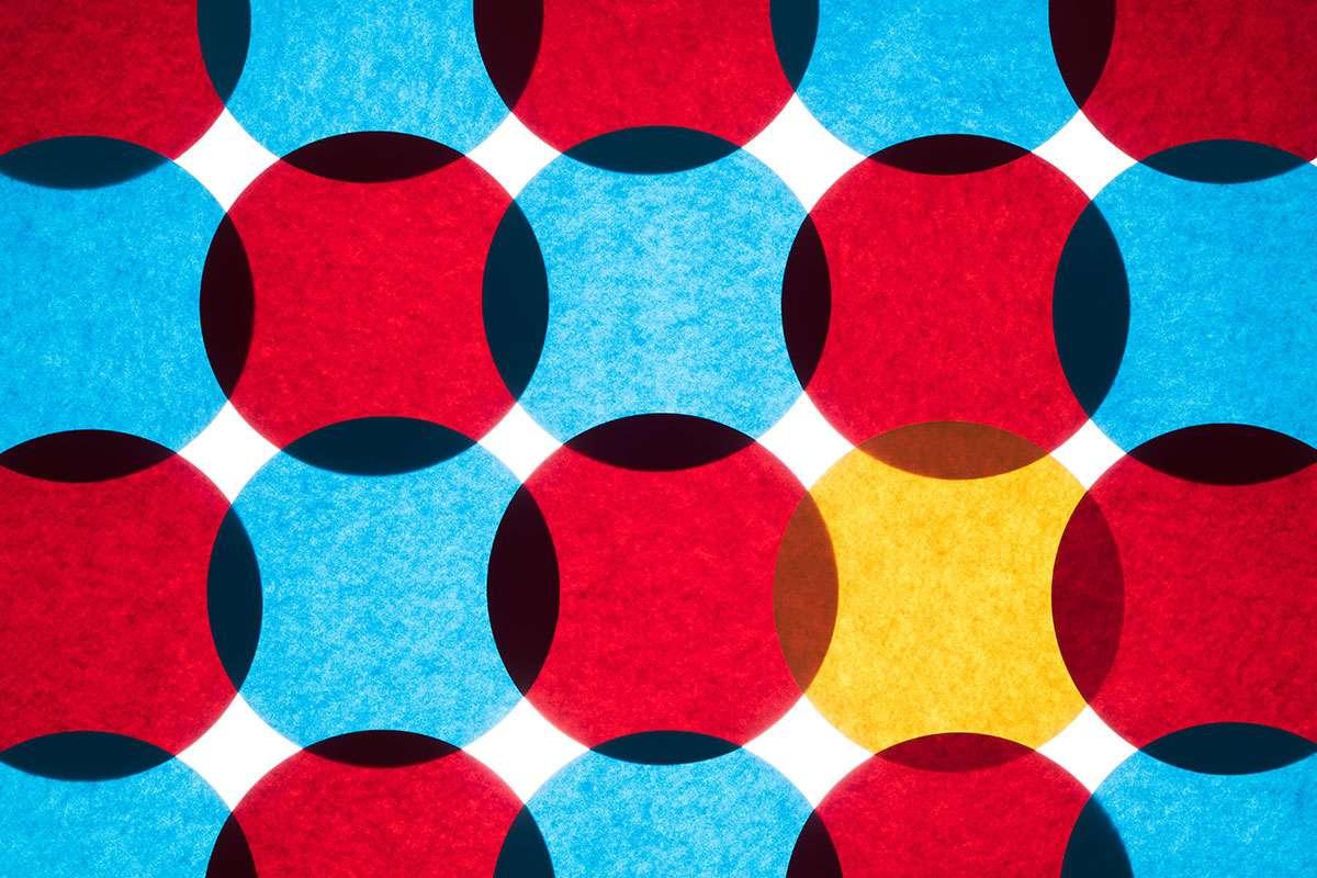 Quantum experiment suggests there really are ‘alternative facts’ bit.ly/2SY2fYW