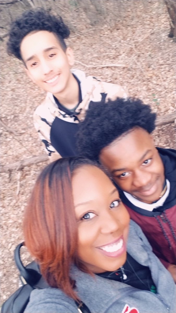 diva_education's tweet photo. Hikes, learning, and selfies. Dogwood Canyon! @PermenterCHISD #ThePermenterWay #pms #chisd https://t.co/svkGzkdlO9