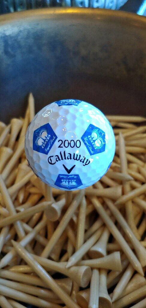 mseidenpga's tweet photo. NEW CUSTOM TRUVIS!! @RoyalLinksGC #vegas @CallawayGolf #ballwar https://t.co/8FdzgGlvuA