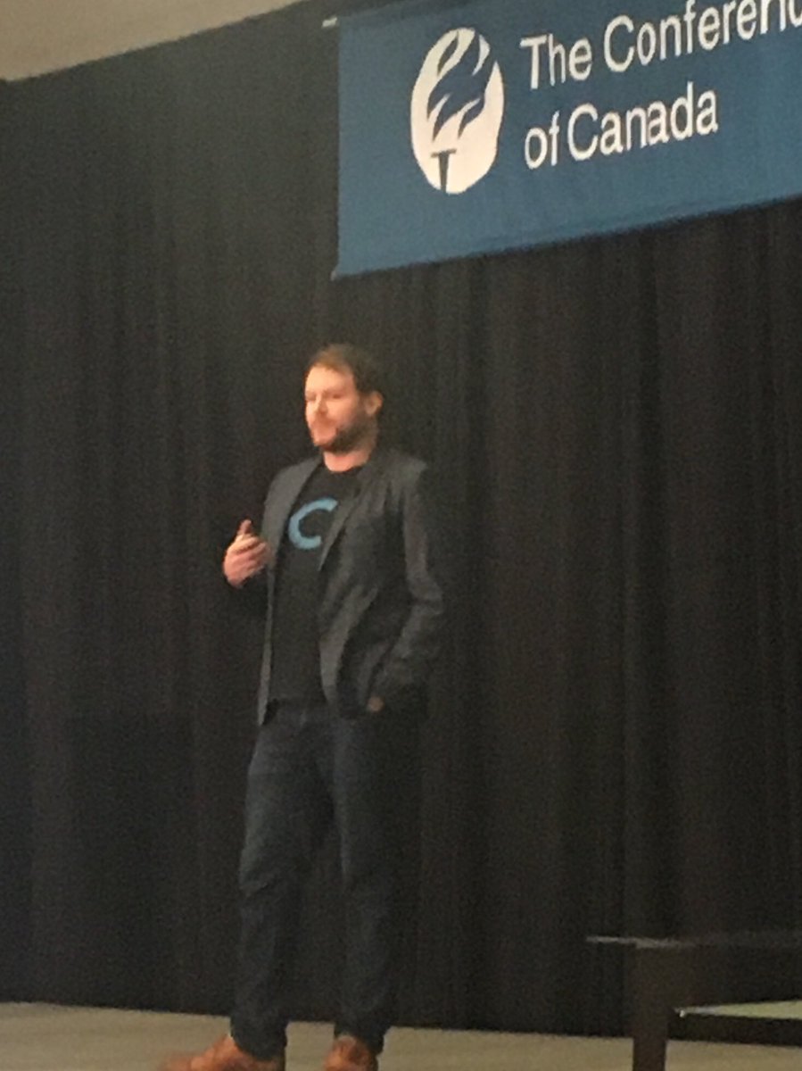 SarahTerrelonge's tweet photo. ⁦⁦@james_arsenault⁩ of @Ceridian discusses the shift from being employer centered to being people centered as we transform for the #futureofwork #CBoCHR https://t.co/gZIoKaUOEe