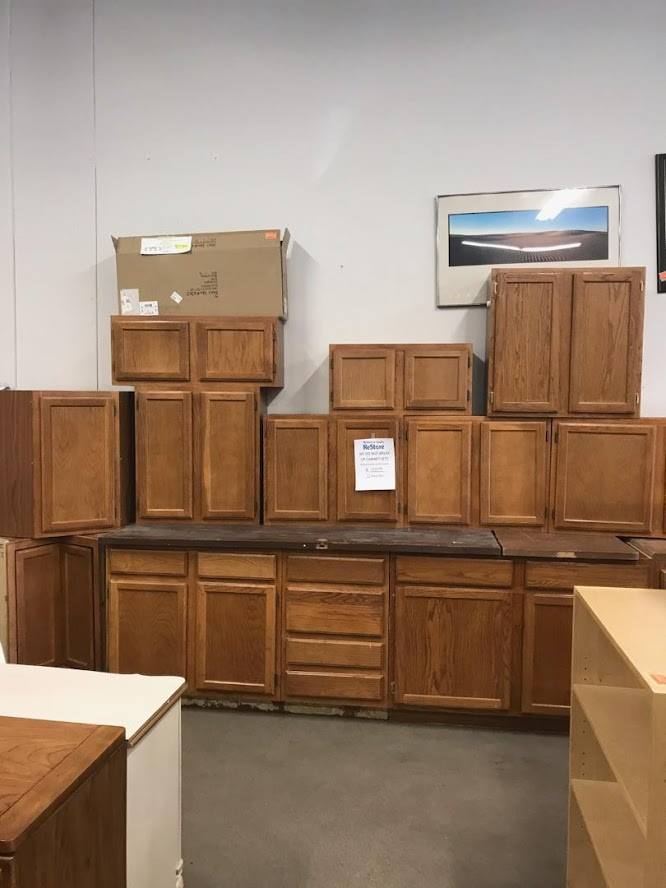 DenverReStores's tweet photo. The #HighlandsRanchReStore has a nice 21 piece #cabinetset for sale. It is in good condition. The set comes with a modified #sinkbase, a #LazySusan and an upper corner shelf. View the set on our #Marketplace page. https://t.co/r2FYNBHVQC https://t.co/J233CuLowB