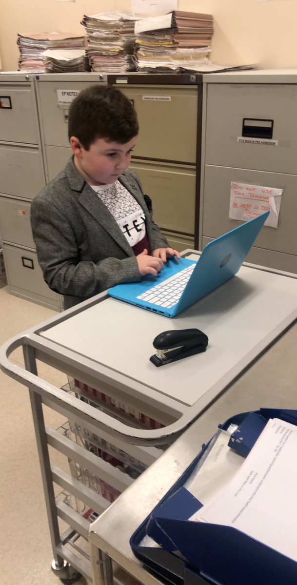 MastermindMaxK's tweet image. Last week I had the chance to visit Blackpool Victoria Hospital and learn more about the heart! I did a presentation for the Doctors and Nurses and I was lucky enough to hold a heart stent which costs a whopping £75,000! #heart #surgery #heartstent #surgeon #hospital #HeartHealth