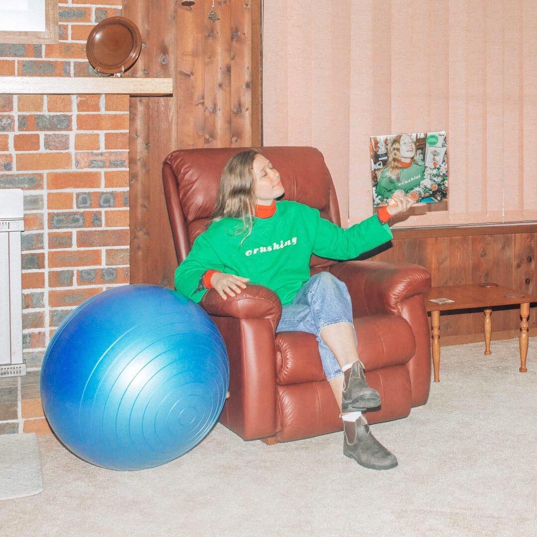 vinylettes's tweet photo. I spoke to @JuliaJacklin about her sophomore album ‘Crushing’ and the records that give her strength >> https://t.co/as1FFsdjnW https://t.co/3xgOauwW6F