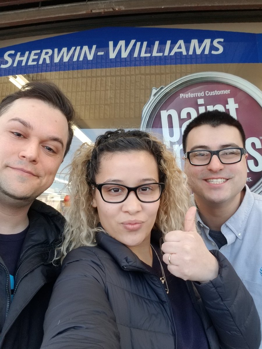 forest_ave's tweet photo. Just met the Mgr @ Sherwin Williams. Getting to know the local Businesses. 😅 https://t.co/F2z16WhfwS