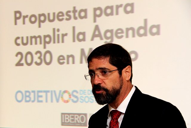 IBERO CDMX (@ibero_mx) on Twitter photo #Entérate Investigadores IBERO proponen 85 políticas para cumplir en sostenibilidad ➤bit.ly/2BTSDnA
Académicos realizan ‘Propuesta para cumplir la Agenda 2030 en México’
<a href="/IBEROinvestiga/">IBERO Investigación y Posgrado</a> <a href="/GuevaraSangines/">Alejandro Guevara Sanginés</a> <a href="/Jesuitas_Mexico/">Compañía de Jesús en México</a> <a href="/mariocampos/">Mario Campos</a> <a href="/DeniseDresserG/">Denise Dresser</a> <a href="/RubenAguilar/">Rubén Aguilar V.</a> #Entérate Investigadores IBERO proponen 85 políticas para cumplir en sostenibilidad ➤bit.ly/2BTSDnA
Académicos realizan ‘Propuesta para cumplir la Agenda 2030 en México’
<a href="/IBEROinvestiga/">IBERO Investigación y Posgrado</a> <a href="/GuevaraSangines/">Alejandro Guevara Sanginés</a> <a href="/Jesuitas_Mexico/">Compañía de Jesús en México</a> <a href="/mariocampos/">Mario Campos</a> <a href="/DeniseDresserG/">Denise Dresser</a> <a href="/RubenAguilar/">Rubén Aguilar V.</a>