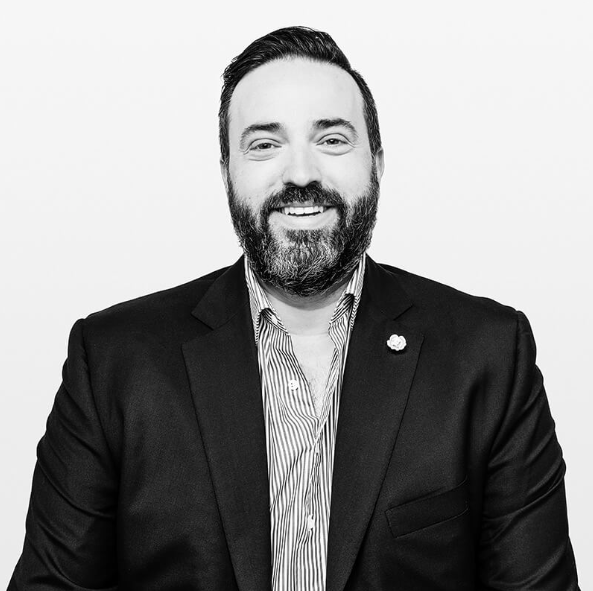 AuxlyGroup's tweet photo. Spot a few familiar faces in @torontolife this week: @crifici + @HugoAlves1972: 
https://t.co/4CDB3ESsTE
https://t.co/hpvMU78bfG

🌱 #thisisauxly https://t.co/EKURXdxxAV