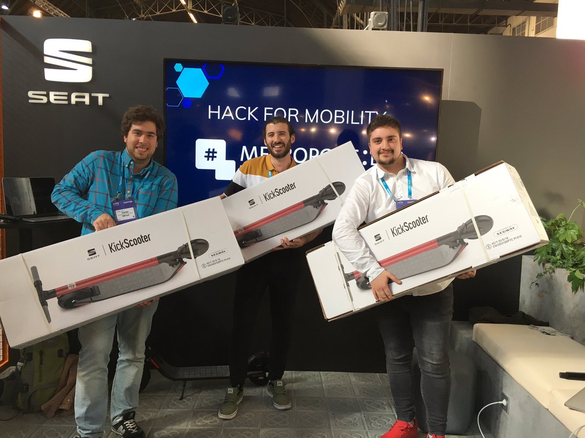 U_tad's tweet photo. 🥇Nuestros #AlumnosU_tad lo han vuelto a hacer: @carlosscharlyy @SergiooRedo y @_adriannaranjo han ganado hoy el #Hack4Mobility organizado por @lifeatSEAT en el #4YFN19 ¡Bravo! https://t.co/5fRjTp4of7