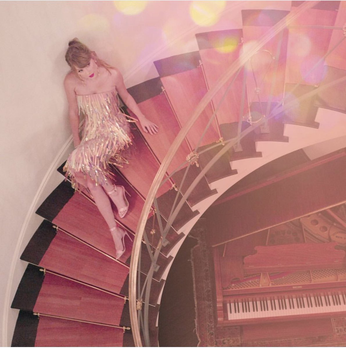 SamFowler_55's tweet image. What if there are 12 songs on the album, because Of all 12 steps!