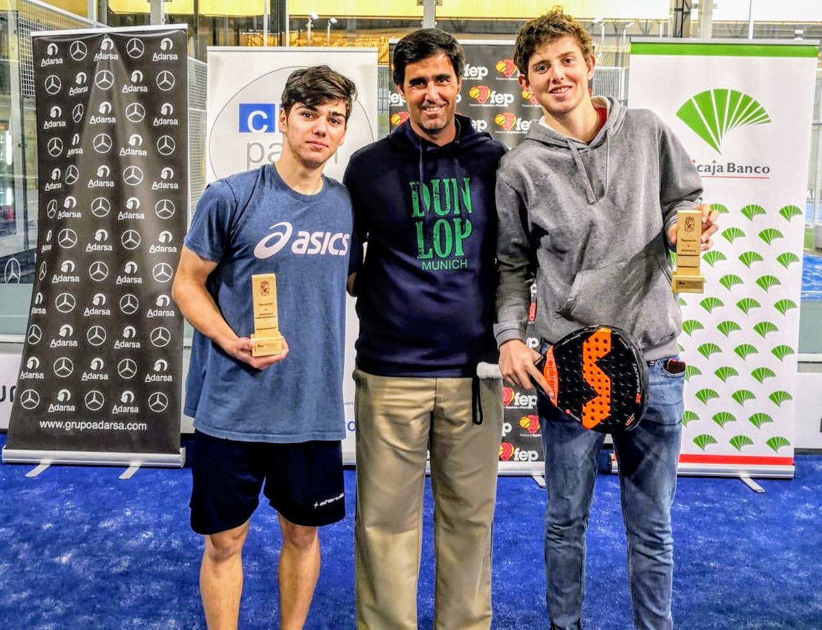 ivanxo_ramirez's tweet photo. Finalista Tyc Premium 1 en Salamanca! 🏆

@Academiam3_ 
@ASICSspain 
@ASICS
#wpt #instapadel #neveron
#PadelON #deportes https://t.co/HoerUS9wK3