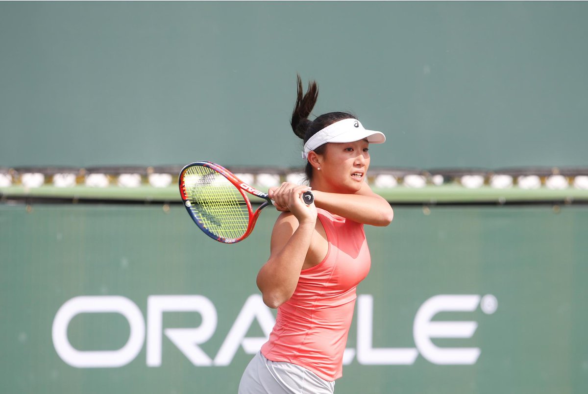 .@Cliu00 battles compatriot Ena Shibahara on Day 2 of the Oracle Challenger Series Indian Wells. #RoadtoIndianWells
