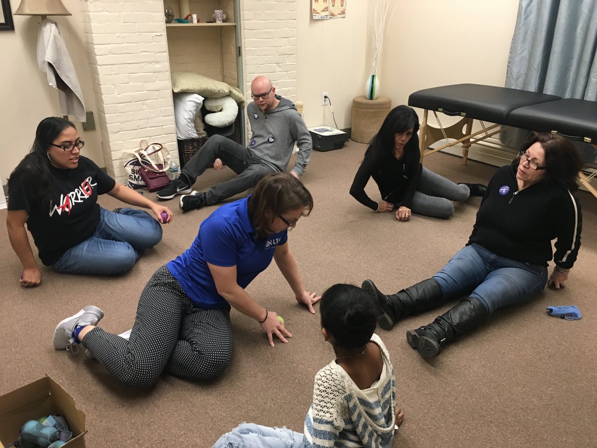 nltnct's tweet photo. People of all ages can benefit from the joys of self-myofascial release. Find a coach and enter on the self-soothing journey of therapy ball work
#rollmodelmethod #yogatuneup #therapyballs #NLTN #nltnct #groupfitness #selfmassage @theserenespot #shopsmall #triggerpointmassage https://t.co/zuykl9sjuk