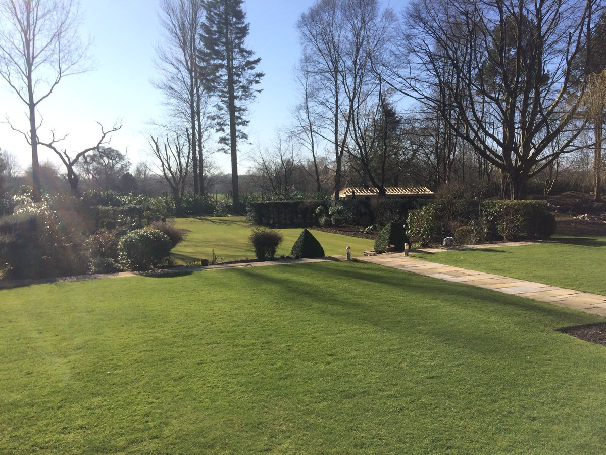 What a fantastic day to be a garden designer 😎 #prestbury #cheshire #northerndesign
