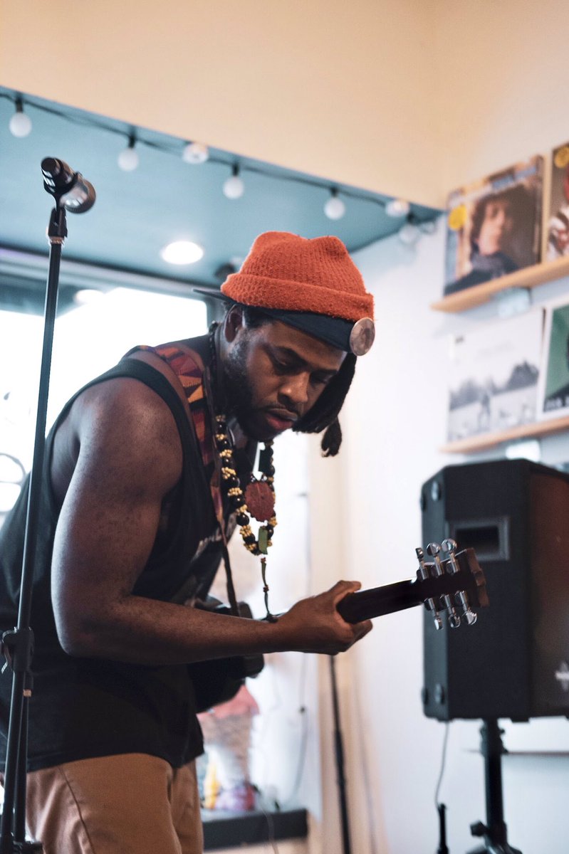 LesIzmoreKC's tweet photo. 📷 by @domvisions
🔥🖤🖤🖤 Rock & Roll shirt by @so_treu via https://t.co/u8fInSg840
Music is Da Weapon👽❤️🖤💚☄️👽
This was the #RAW KC debut of #LesIzmoreGOATS At @recordswmerritt
#MiddleoftheMAP #KansasCity #KC #AfricaUnite #Decolonize #AfricanFuturist #KCultureBuilding https://t.co/Bz7PLcJugg