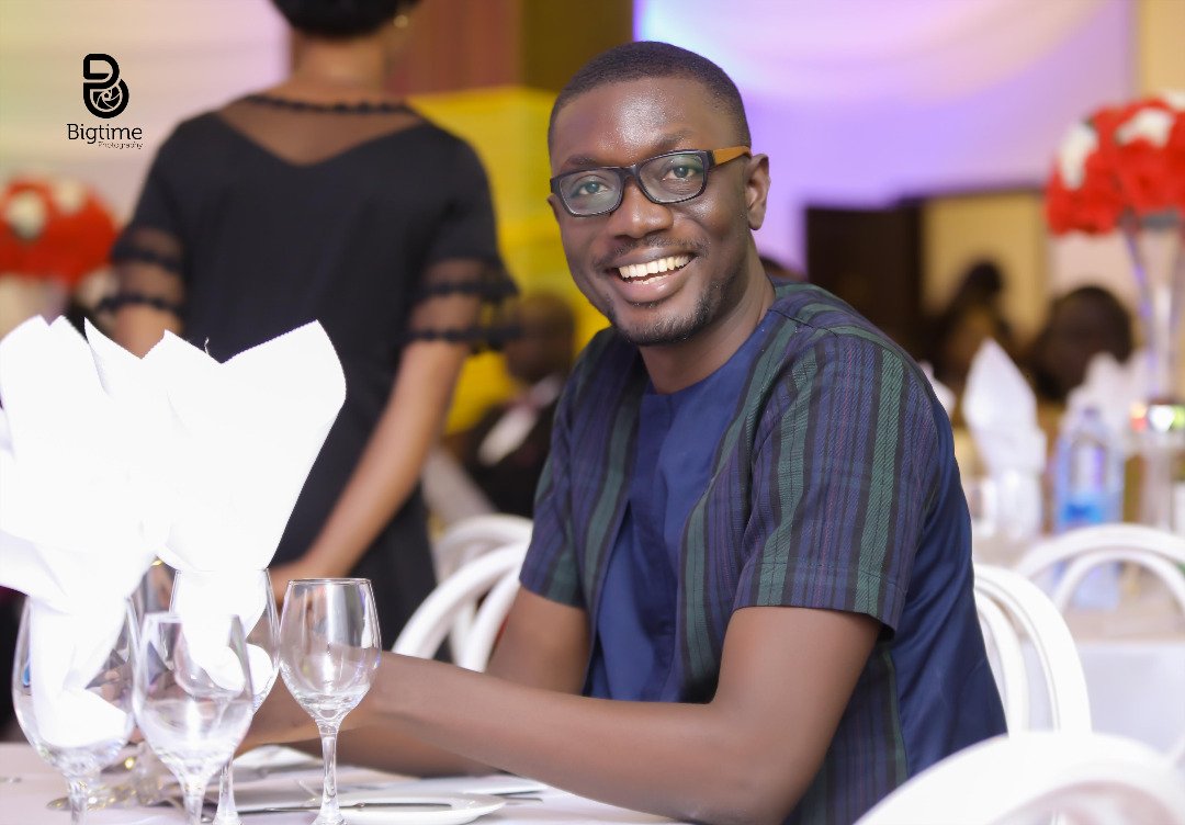AmeyawDebrah's tweet photo. Me, when I started receiving great feedback about @ameyawtv new show #ThePulp. The truth is that such content is expensive to produce and it's either I get a sponsor or I charge people to appear on it #ameyawtv https://t.co/Y6F0EZBdVF