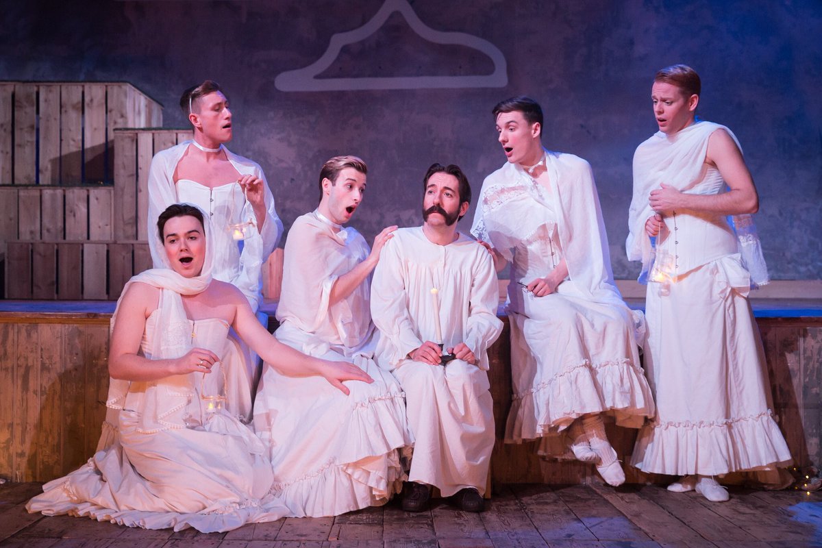That Stagey Blog tweet media