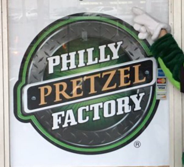 LHSTOWC's tweet photo. Philly pretzels lunch Wednesday at Lancers Landing!  $1.00, thank you for supporting our TOWC Philly! #phillypretzels https://t.co/4WvIekXNDs