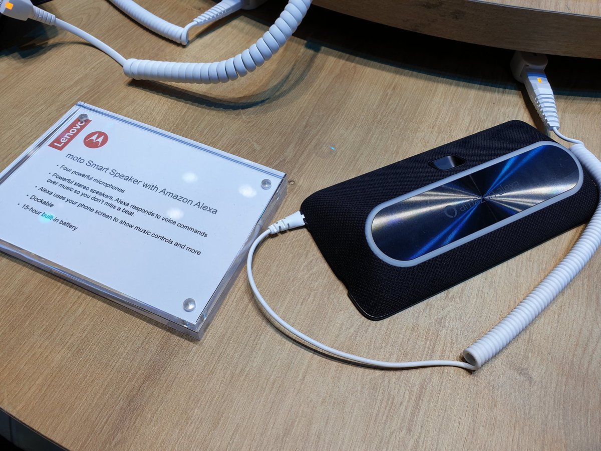 moto smart speaker with amazon alexa