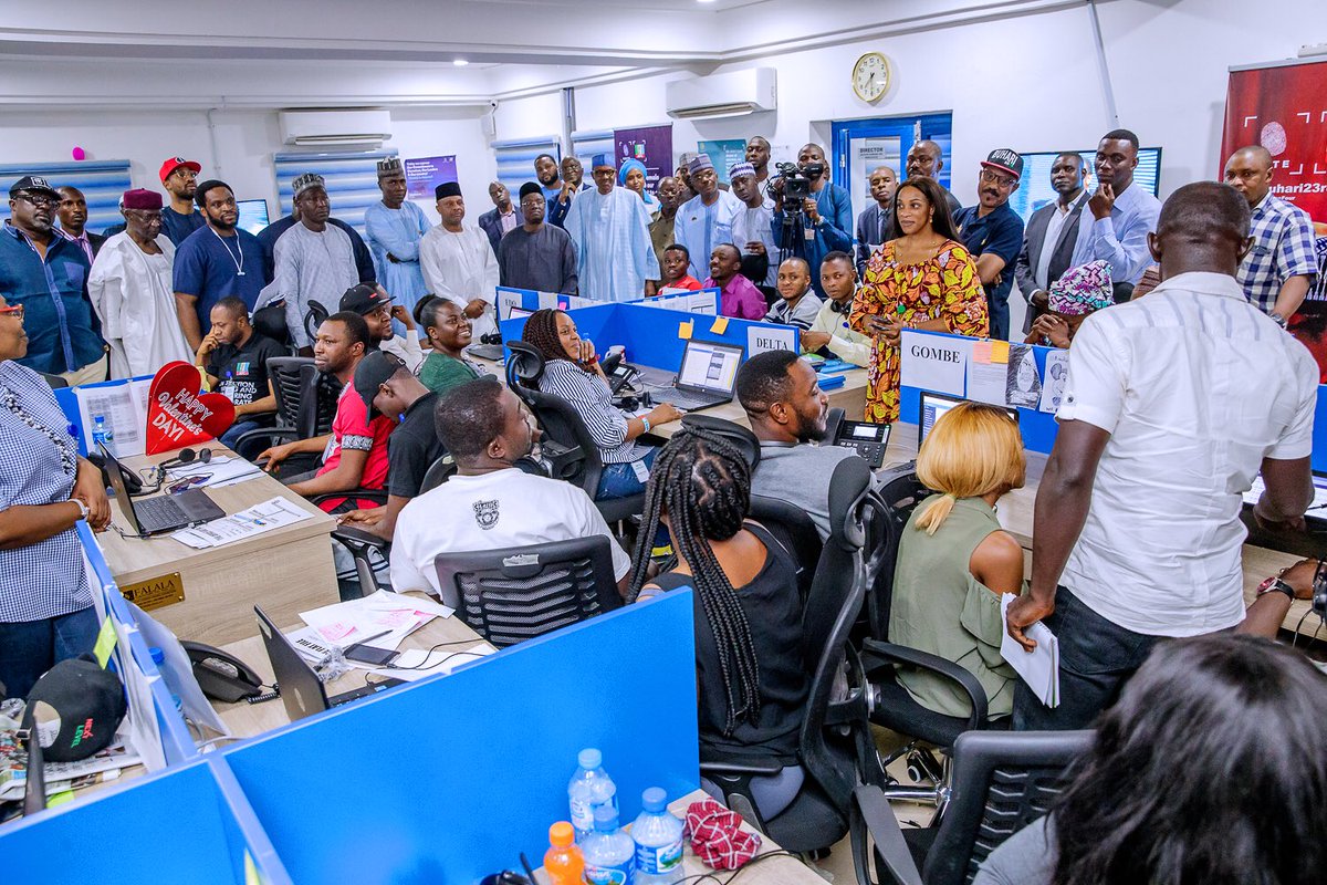 MBuhari's tweet photo. Yesterday I visited our Presidential Campaign Headquarters in Abuja. I met the very hardworking members of our Team, many of them young people, and was briefed on the performance of our party so far in the Presidential Elections. I am very proud of what has been accomplished. https://t.co/O0dgZep31w