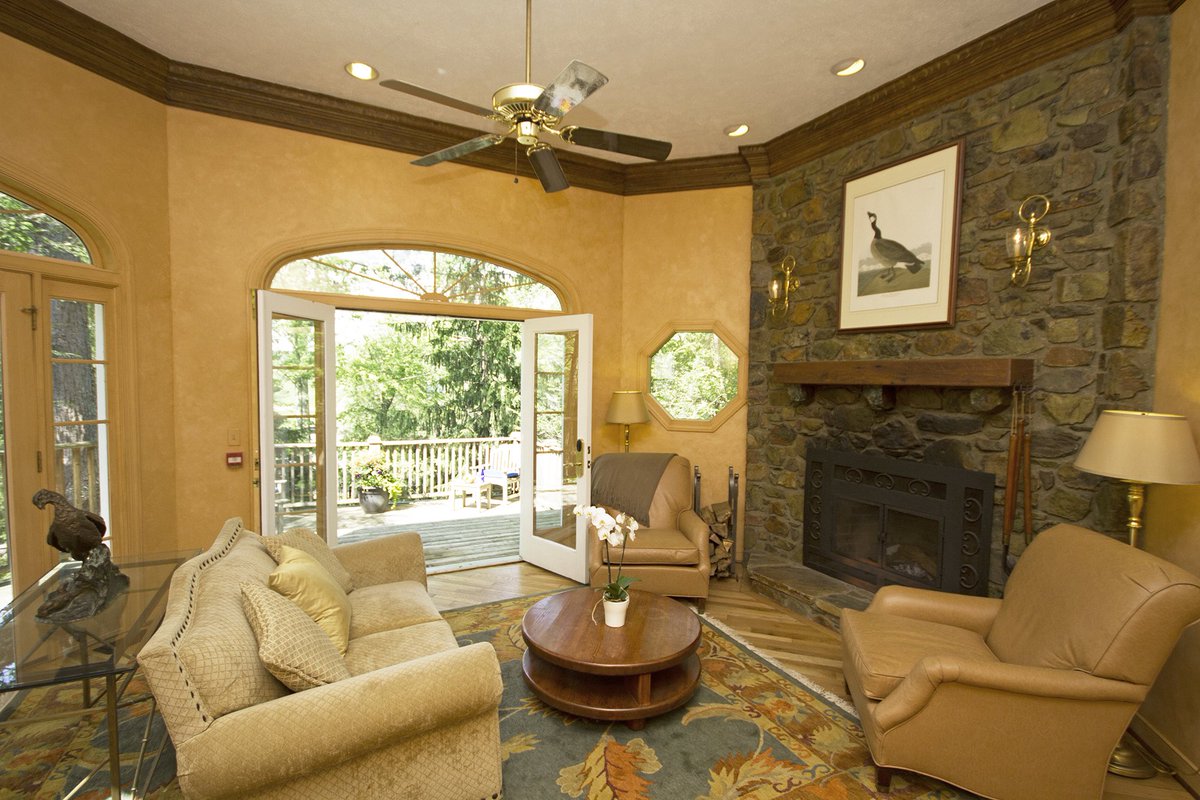 Escape to Airlie this March and enjoy 30% off cottage rentals. airlie.com/packages/march… #TravelTuesday #wanderlust