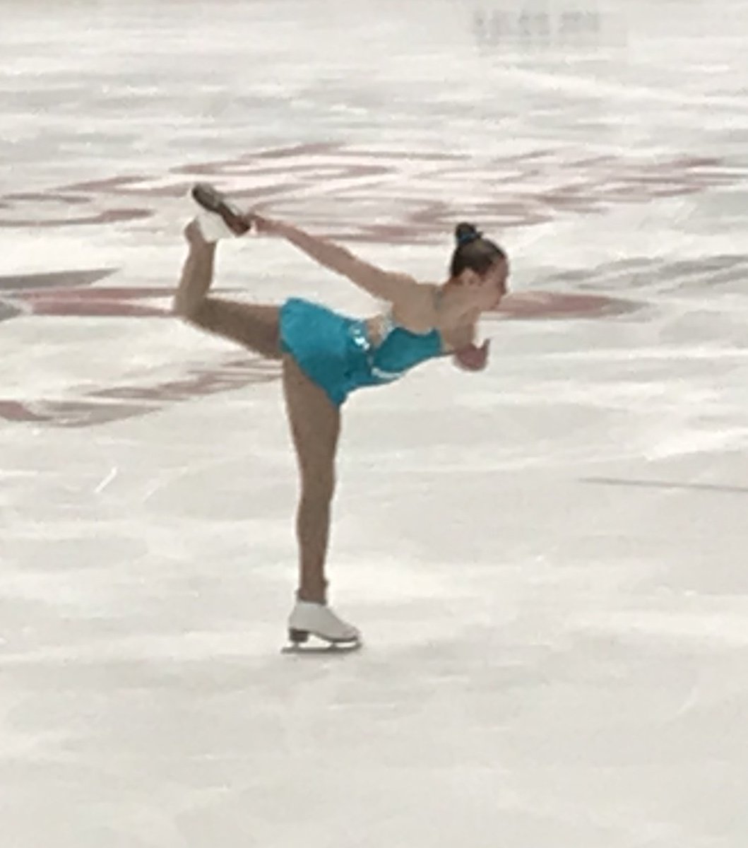 VBMonica6's tweet photo. Valérie Déry @Team_EquipeNB #CGFigureSkating @2019CanadaGames skates her Novice Women Short Program. Way to go Valérie! https://t.co/rt2ikAGAnG