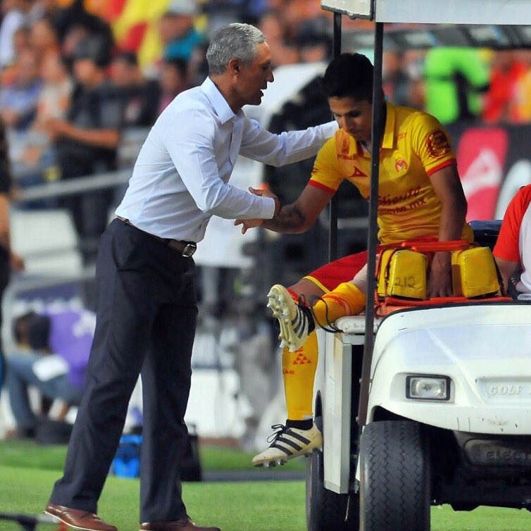 RaulRuidiazM's tweet photo. Estaré agradecido siempre porque pudimos hacer cosas importantes y logré llegar a un gran momento en mi carrera. ¡Les deseo al cuerpo técnico todo lo mejor! https://t.co/ihT8sBsy5t