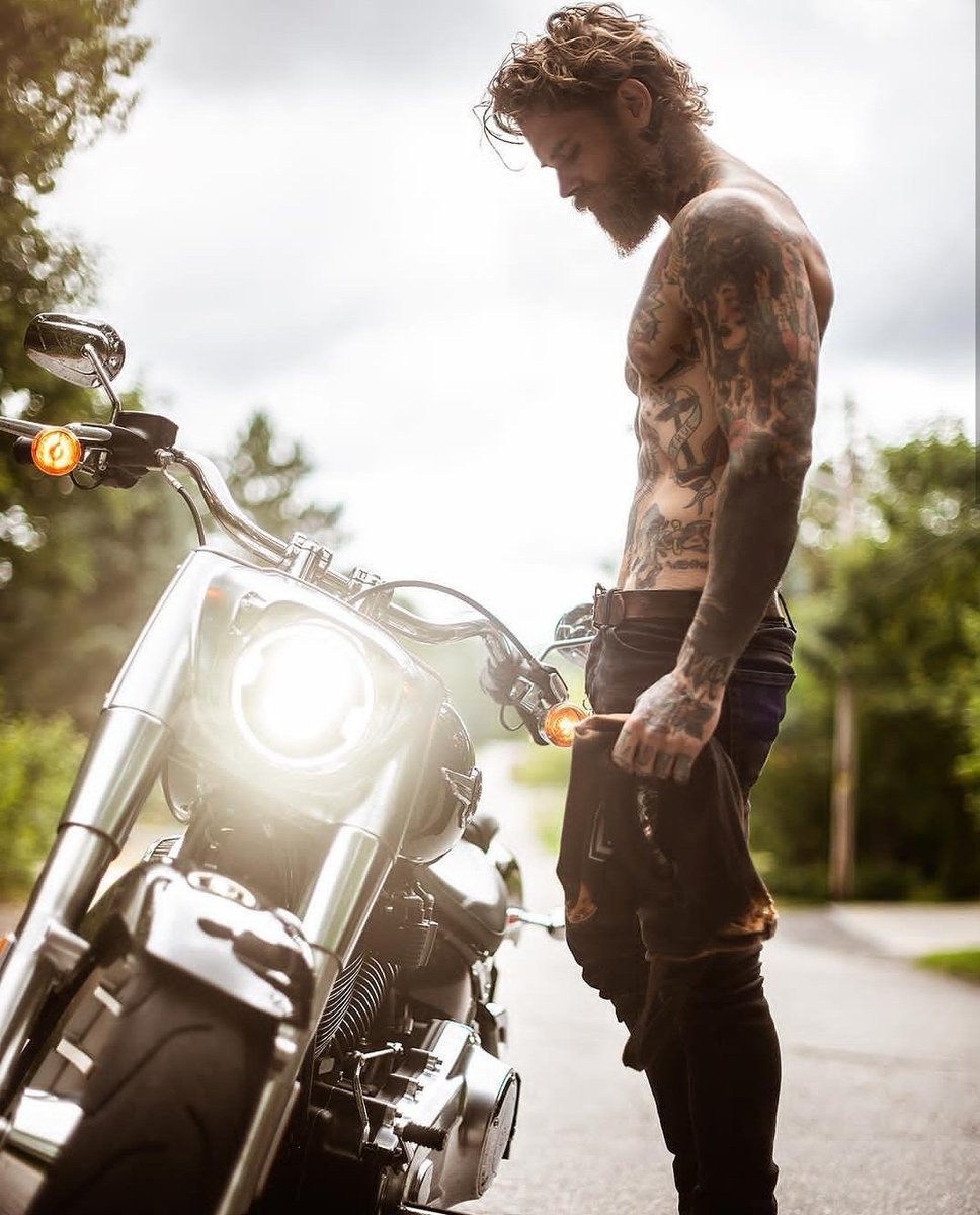 GearBeard's tweet image. "If it has tits or tiers I can make is squeal"

Asshole
Mechanic
Single
Mature
Banter

Retweet.