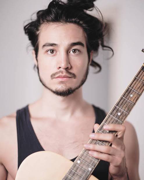 esse menino realmente existiu ou foi um delírio coletivo?