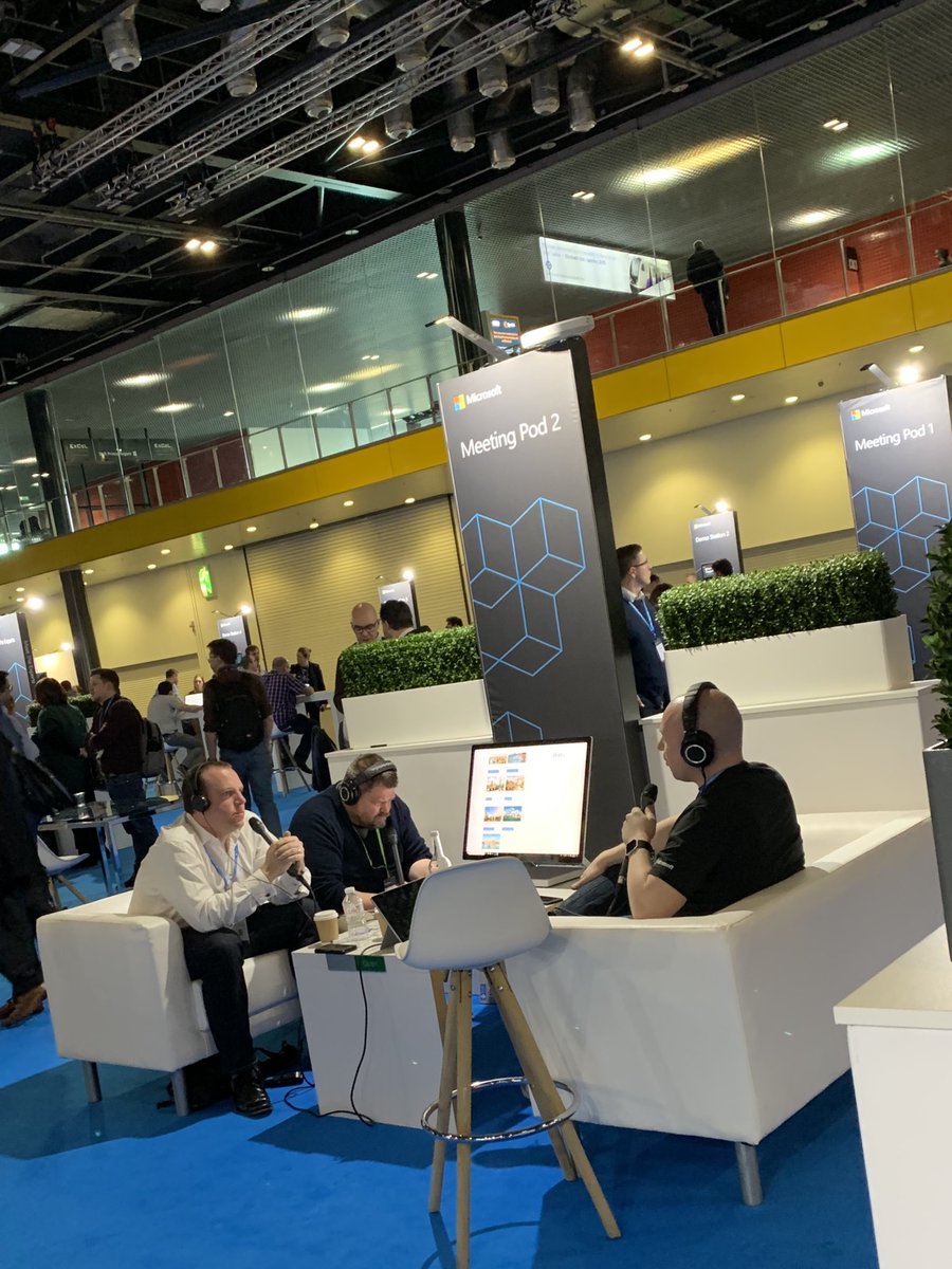 trimanfish's tweet image. Looking engrossed today @stevegoodman, hope it was a productive day! #MSIgniteTheTour #itlabuk #contentandcode