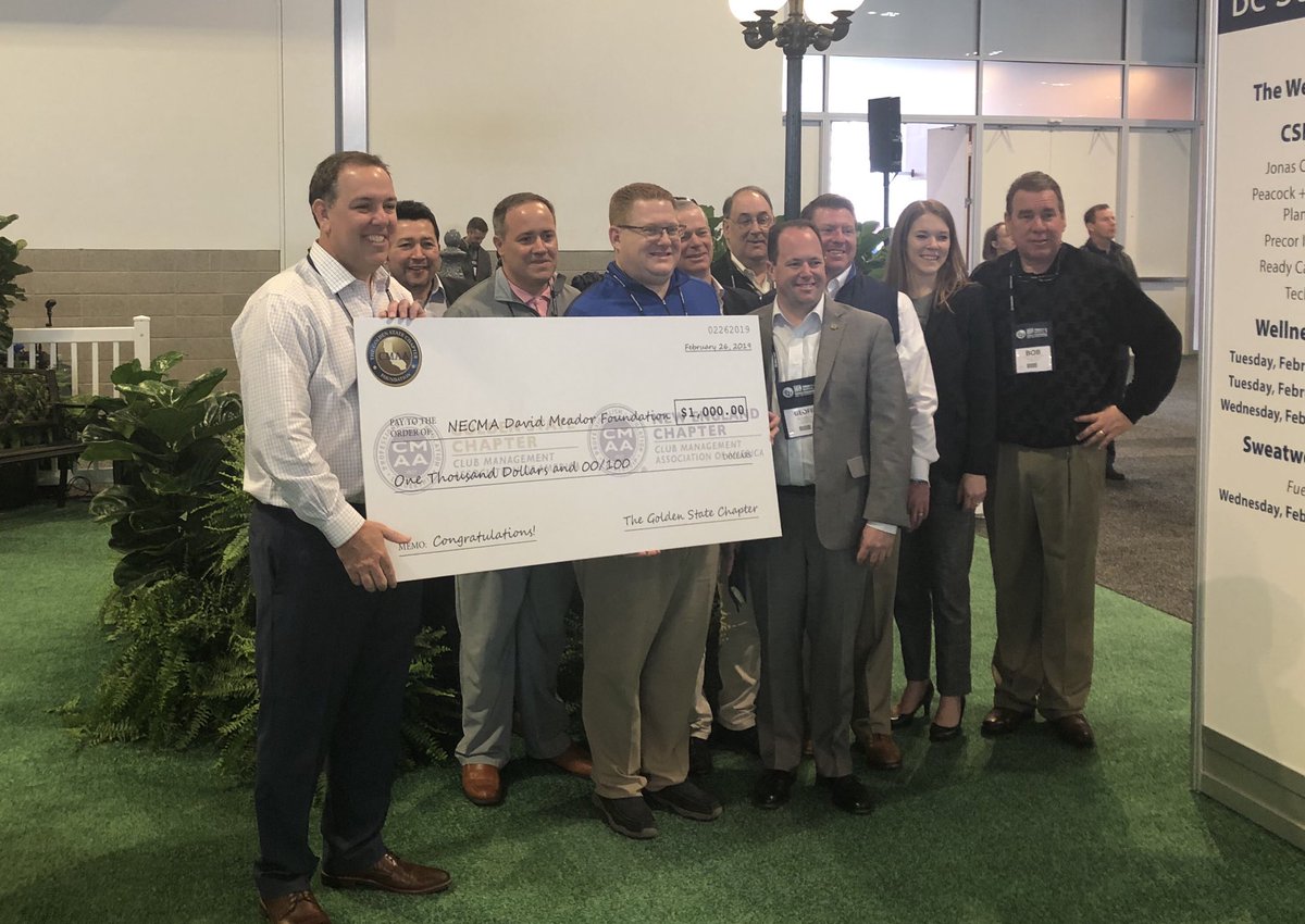 Josh Tanner, CCM, President of @TGSC_CMAA presents <a href="/NECMA/">New England CMAA</a> President Chris Barron, CCM with a $1000 check to the <a href="/DavidMeadorFund/">David Meador Fndn</a> #SuperBowlLIII #Patriots #Rams #SuperBowlBet #CMAA19 <a href="/CMAA/">Club Management Association of America</a>