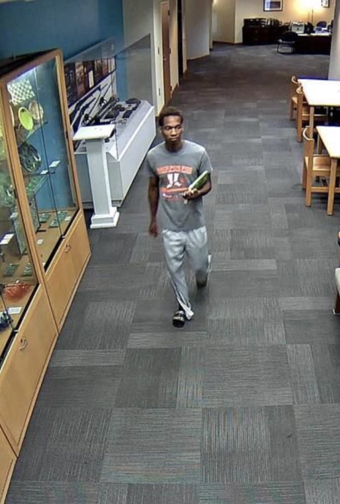An accused flasher keeps exposing himself at the same local library… the latest on the police search at 5. 2wsb.tv/2BU9WVH