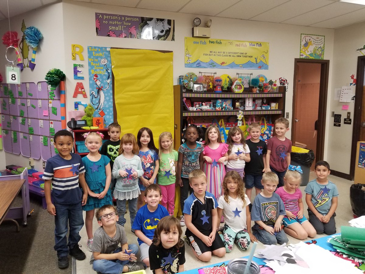 Seussteacher1's tweet photo. Making literature come to life with our Sneetch machine.  Suess week in K! #educatinghornets https://t.co/OXmQ4DXRzD