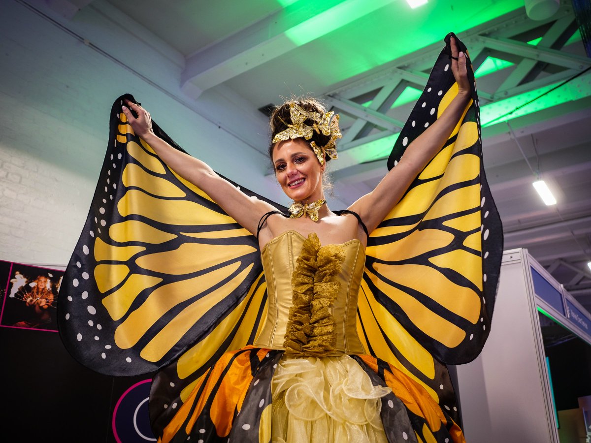MariaZhytnikova's tweet photo. Event Production Show, Olympia, London.
Amazing entertainers at the CEP stand!
@olympia_london
@EventProdShow
@CorporateEntsP
#olympialondon #EventProductionShow #EPS2019 #Confex19 #foreveryevent #eventprofs #eventprofsuk #eventprofslondon #eventphotographer #eventphotography https://t.co/xUbg1DGtLM