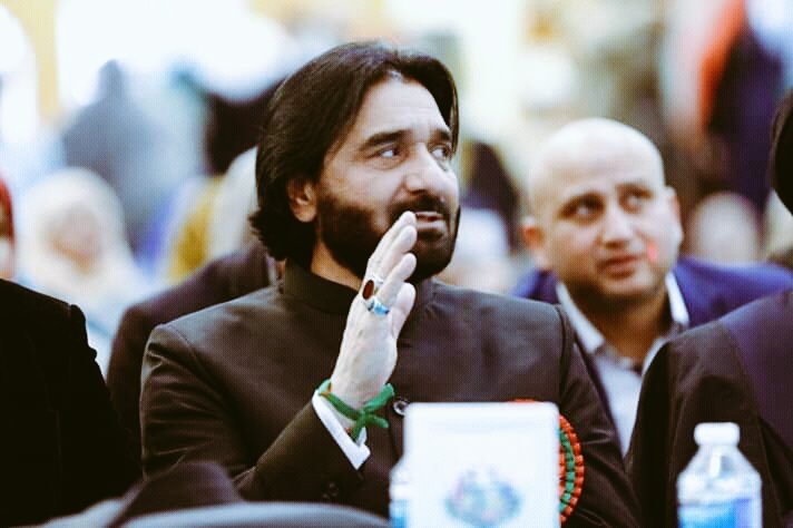 LoveNSASAJ1's tweet photo. MASHAALLAH!
#SIRJEE #Congratulations
Moula(as)Bless You Be Happy Always. May ALLAH (slwat) Give Him Long Healthy Life With Lots Of Happiness😇

#sarwarssirje #weareproudofyou 
#perfectman #perfectson #perfecthusband #perfectfather #Bestestnohkhuwan #myherosirjee❤ @snadeemsarwar https://t.co/PNOXbXaDtG